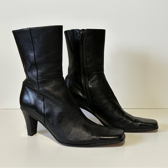Black Leather Square Toe Boots Ankle Heels Size 9 - Picture 1 of 8